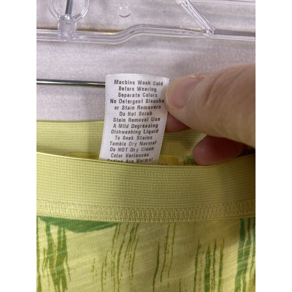 Fresh Produce Skirt Sz M Yellow Floral Ombre Maxi Pull On Beach Cruise USA Made - Picture 7 of 8